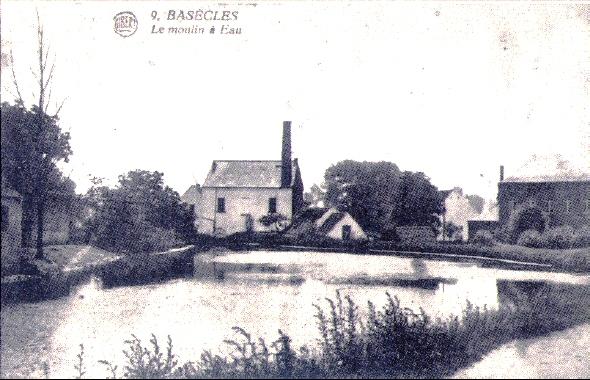 Ancien moulin à eau et son étang